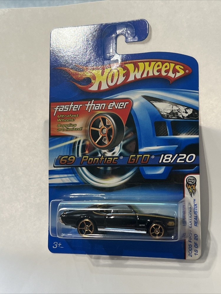 🌟Rare Gift Black 2005 HotWheels Realistix Faster Than Ever '69 Pontiac GTO #018