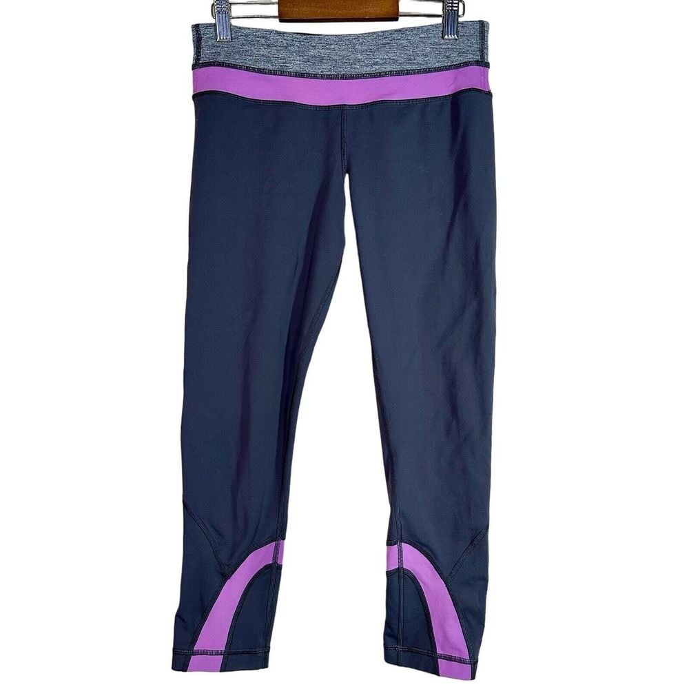 Lululemon Run Inspire Crop II Women's Gray Athletic Leggings Size 6