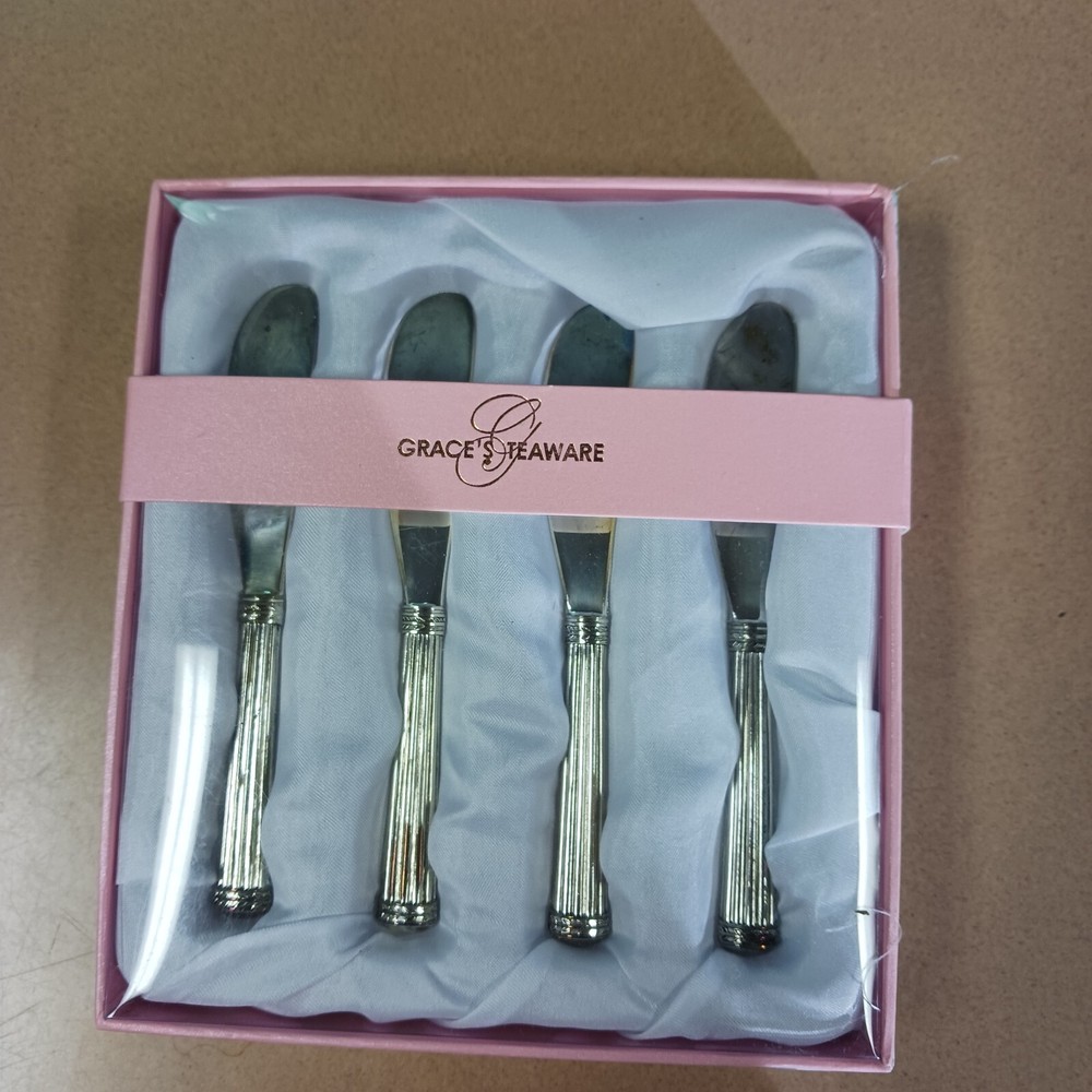 GRACE'S TEAWARE 4 SET OF SILVER PLATED SERVEWARE knives -
