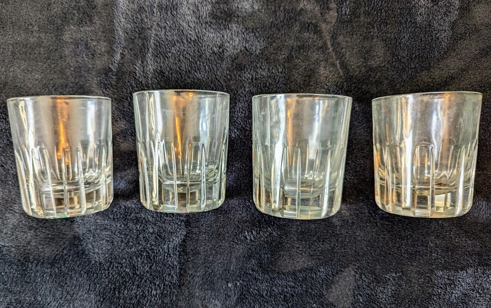 Vintage 8 oz Crystal Glass Drinking Glasses Set of 4 with Heavy Base