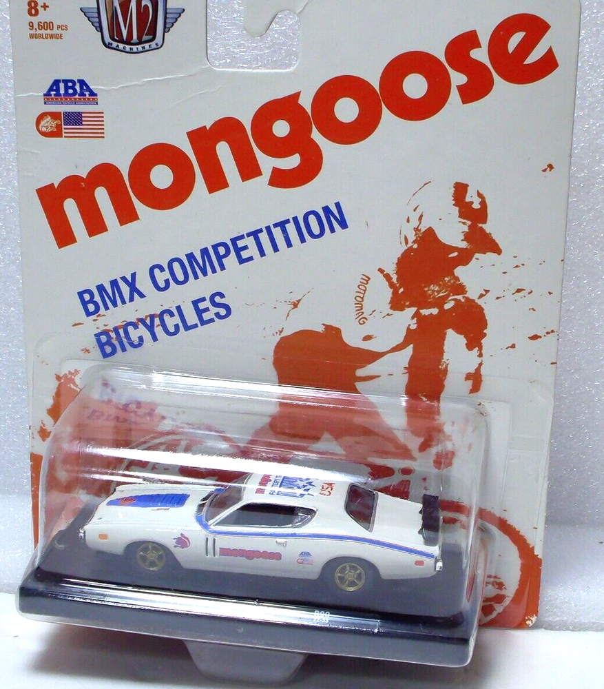 M2 Machines Mongoose 1971 Dodge Charger R/T 440 Pack 1:64 Diecast