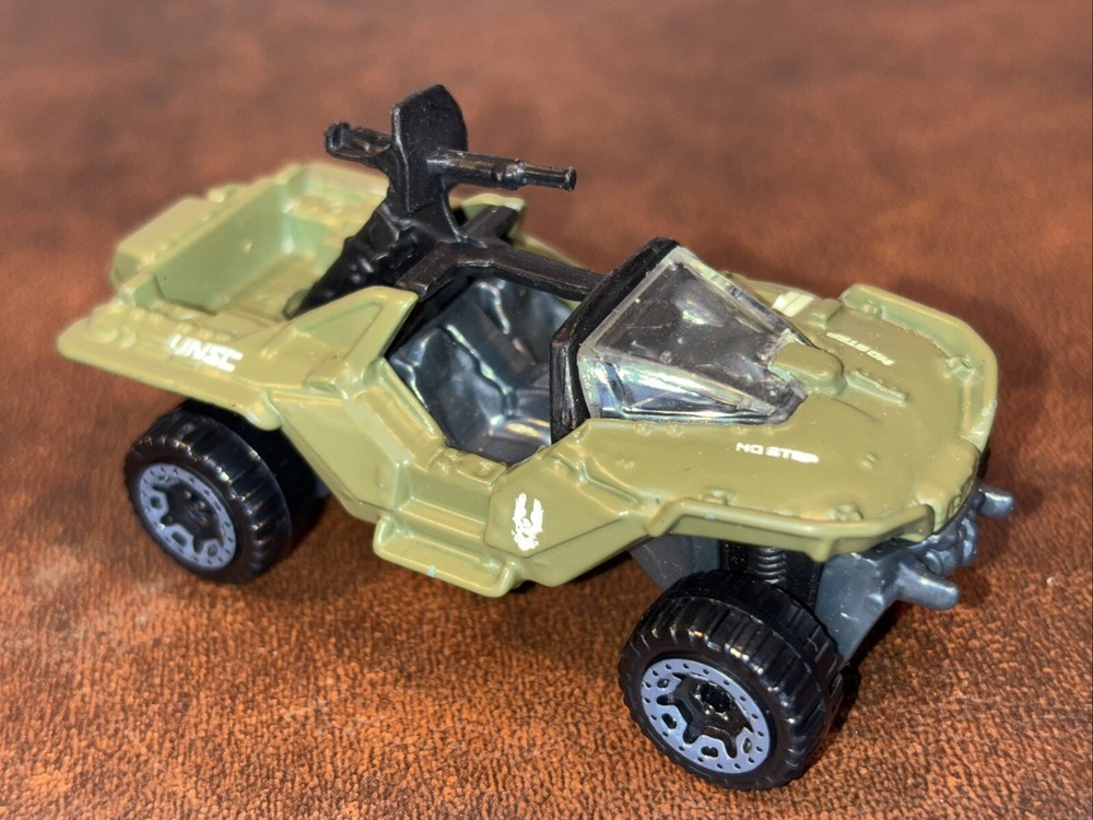 2016 HotWheels MATTEL Military Vehicle DIE-CAST 1/64 UNSC DTW95 Green Loose