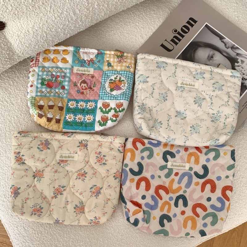 Large Capacity Makeup Bag Portable Toiletry Organizer for Women Girls