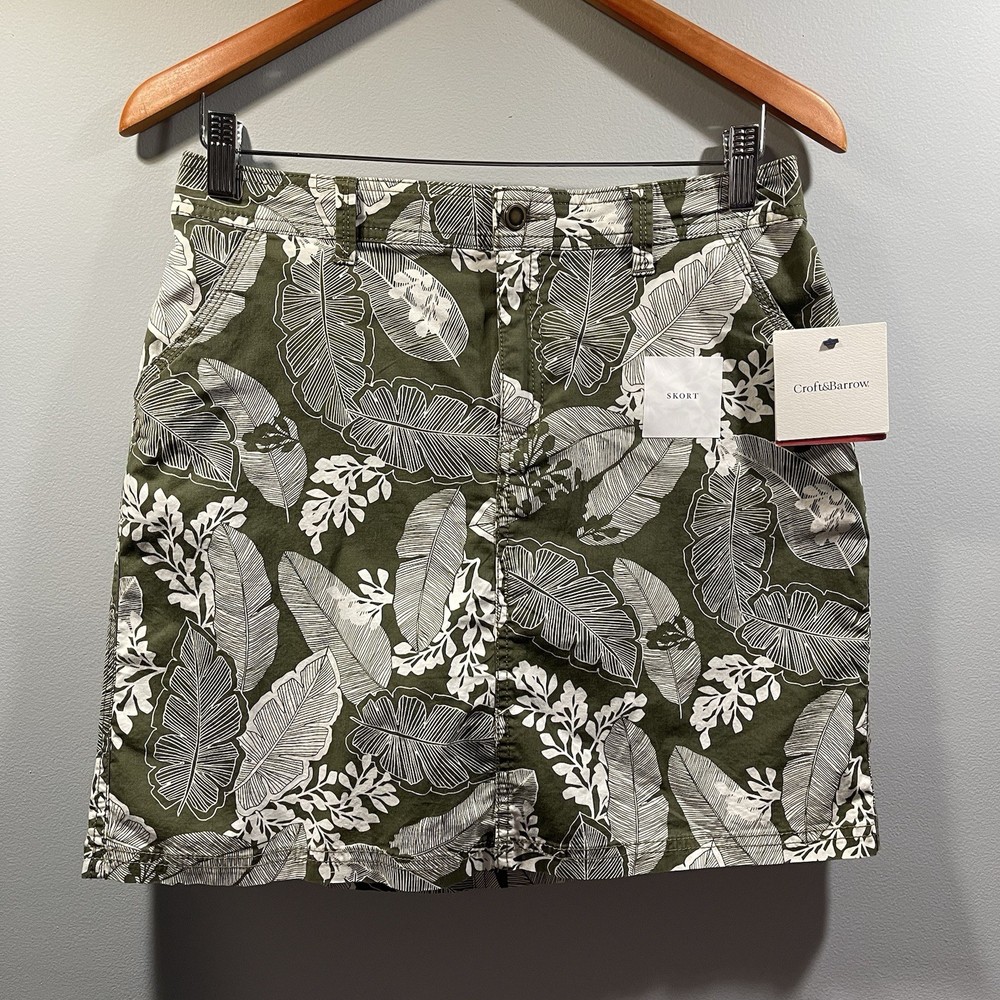 NWT Croft & Barrow Skort Womens 6 Green Floral Print Boho Spring Hawaiian