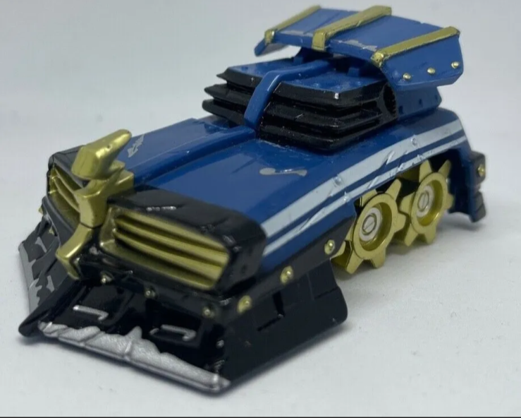 Skylanders Superchargers SHIELD STRIKER VEHICLE