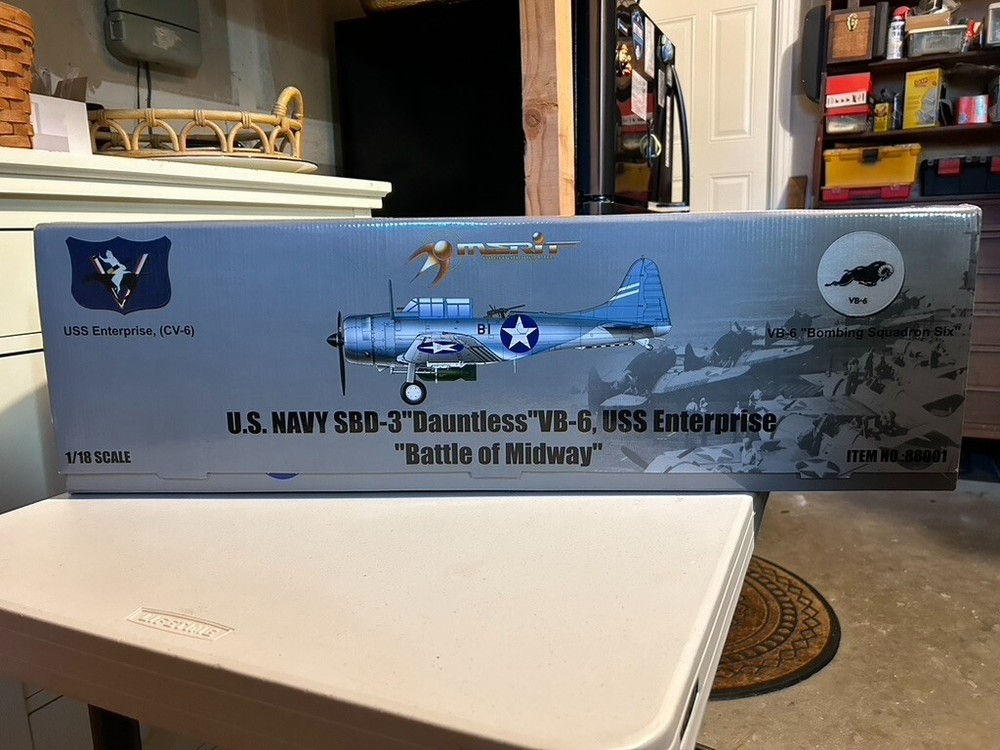 Merit 1/18 USN SBD-3 Dauntless Battle of Midway VB-6 USS Enterprise (NIB)