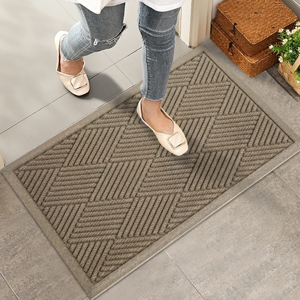 Sturdy Absorbent Outdoor Welcome Mat for Mud and Dirt Resistance