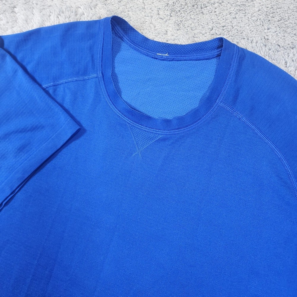 Lululemon Metal Vent Tech T-Shirt Men's L Blue Athletic Gym Workout Activewear
