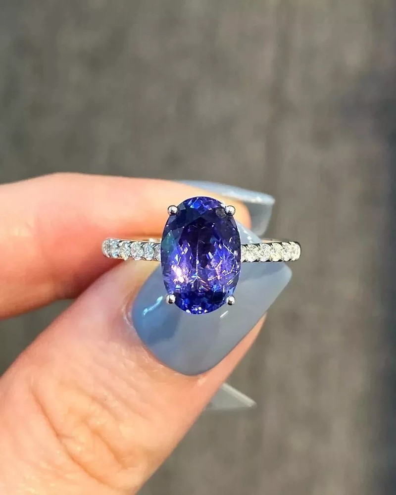 3.25 Ct Oval Cut Natural Tanzanite Diamond Wedding Ring 14K White Gold