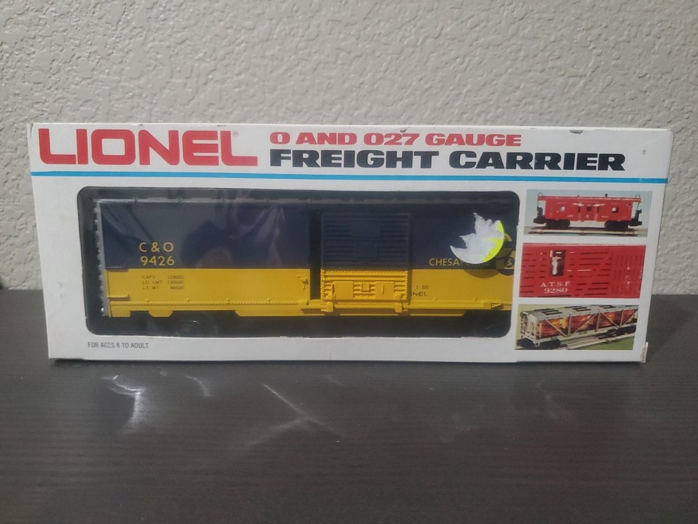 LIONEL CHESAPEAKE & OHIO BOXCAR 6-9426! O GAUGE FREIGHT TRAIN C&O MPC