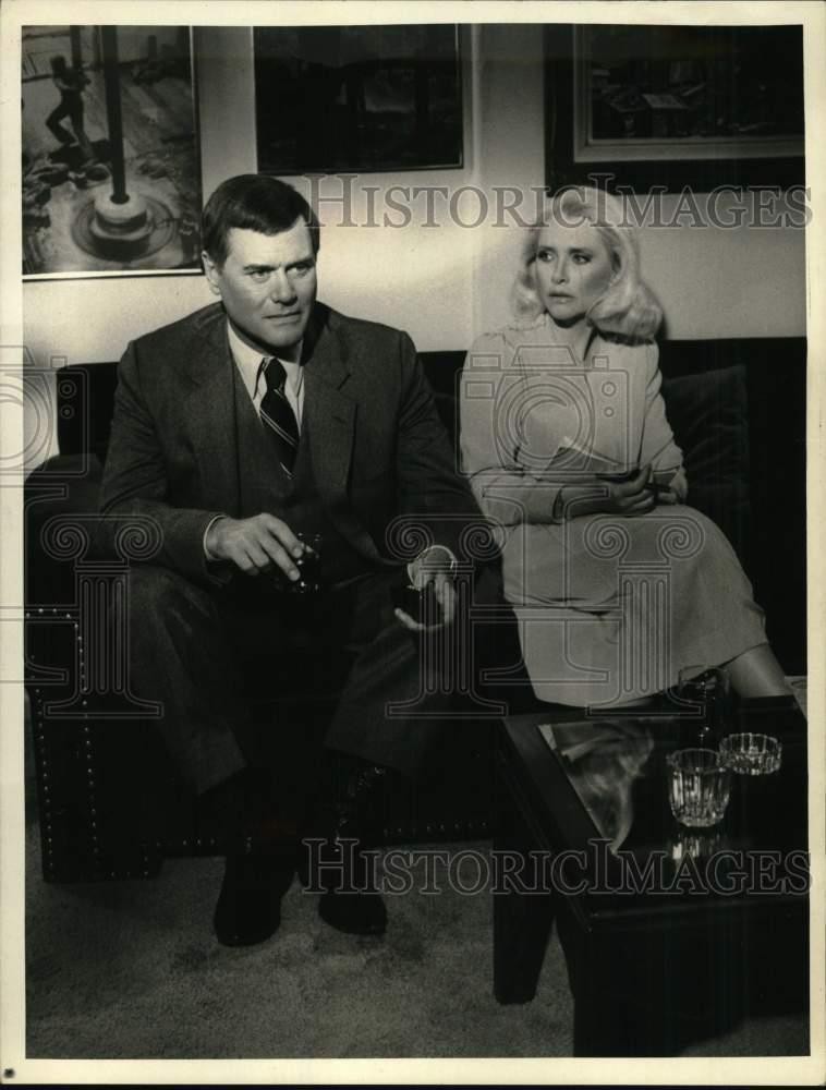 1981 Press Photo Larry Hagman, Susan Flannery on an episode of 