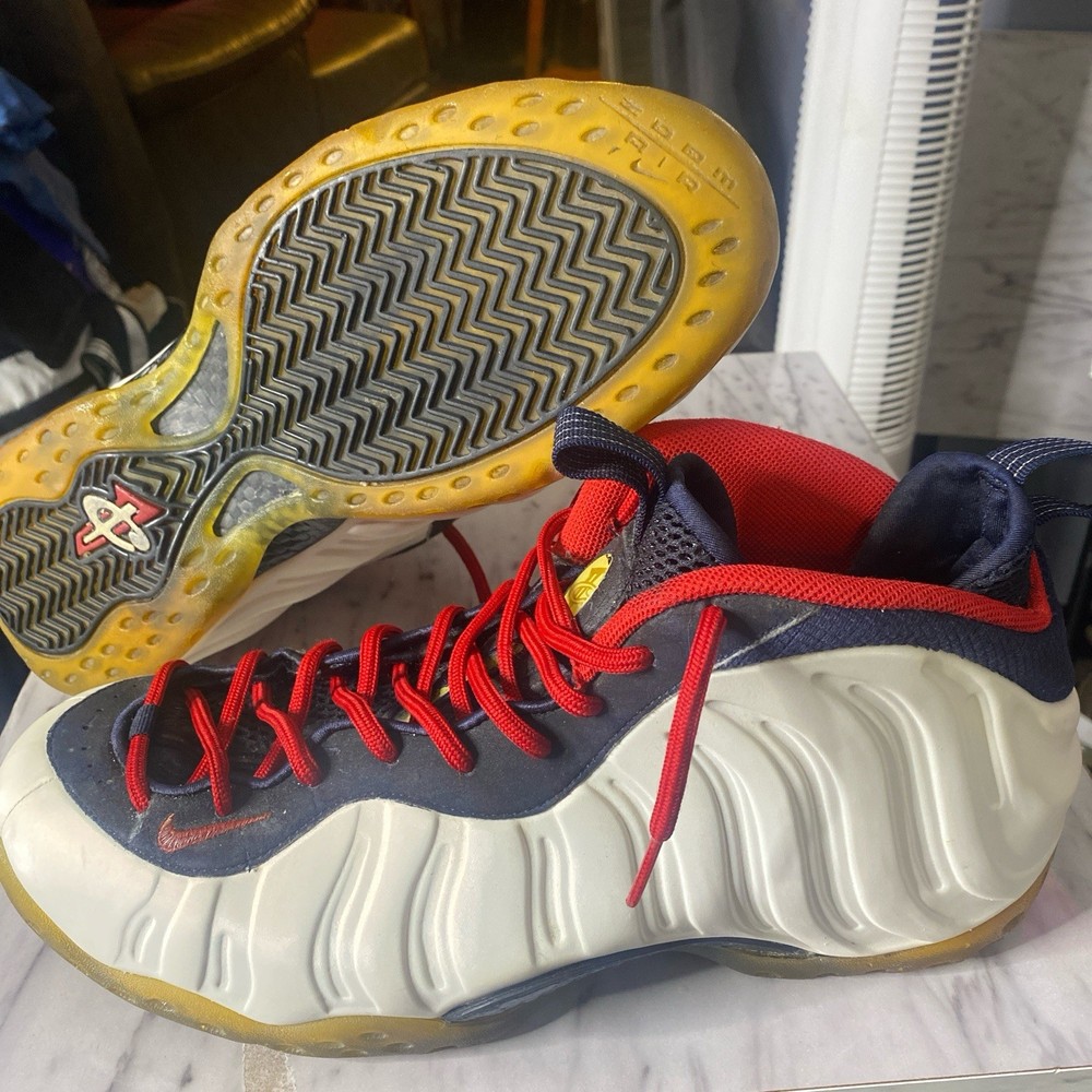 Nike Air Foamposite One USA High Top White Navy Red Foamposite Sneaker
