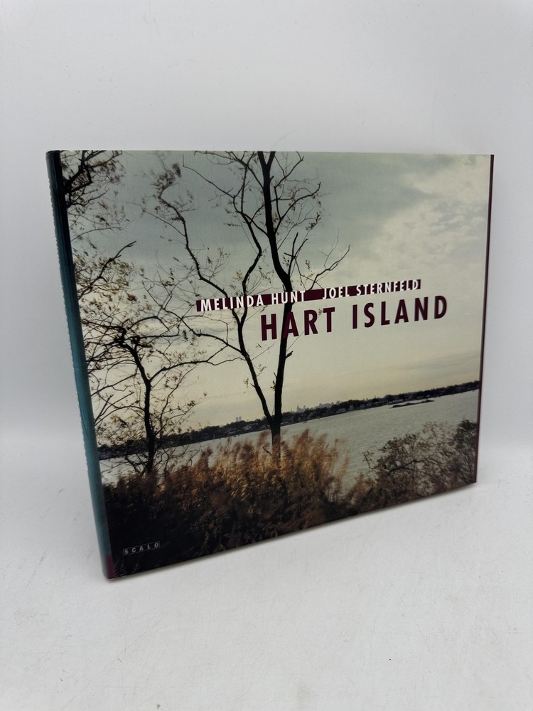 Hart Island Hunt, Melinda Sternfeld, Joel Hardcover First Edition Scalo 39311419