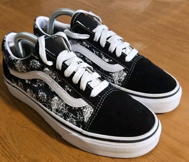 Vans Old Skool Flash Skulls Black White Suede Skate Shoes Men's 4.5 Women's 6