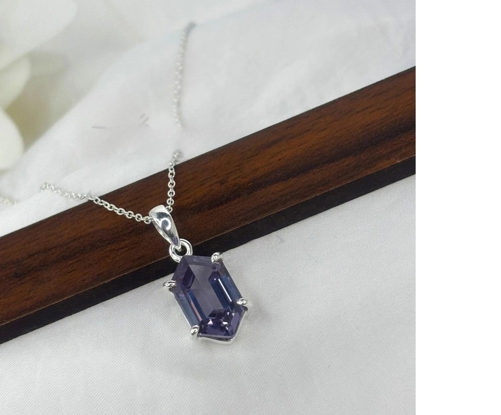 20 Ct AAA+Natural Color Change Alexandrite Certified Gemstone Pendant 925 Silver