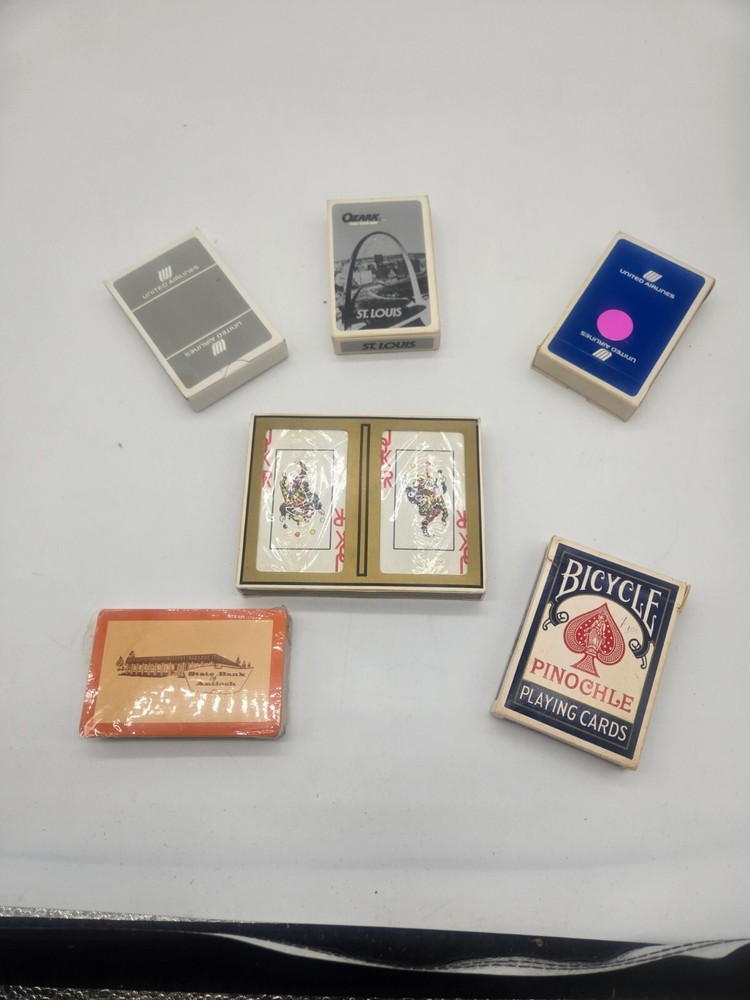 Vintage Hoyle Gemaco United Airlines Bicycle Pinochle Playing Cards 36-Count