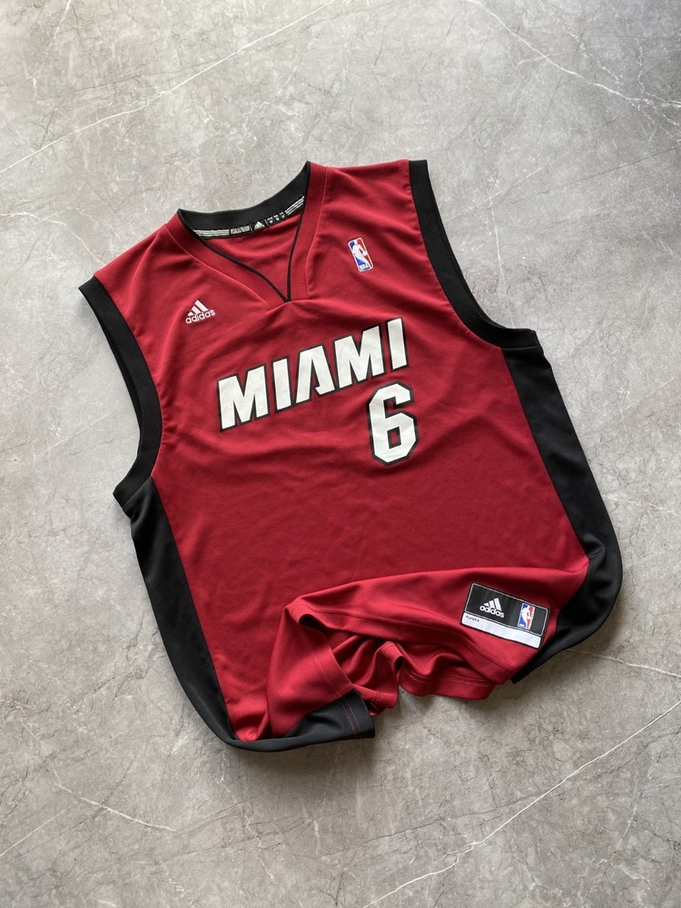 Vintage Lebron James Adidas 2013 NBA Miami Heat Jersey # 6 Red Size M