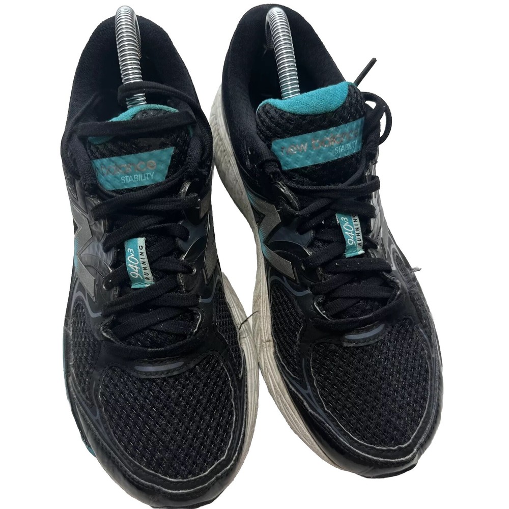 New Balance 940v3 Women Size 8.5 B Black Running Shoes Low Top Lace Up
