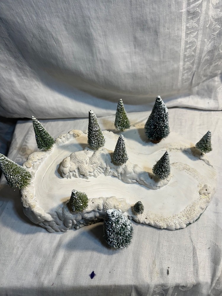 Snowbabies miniature department 56 Sled Ski Hill Display
