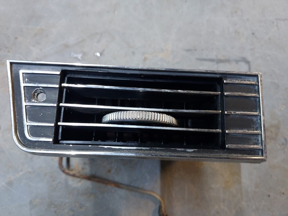 1966 67 FORD FAIRLANE DASH A/C VENT LEFT RANCHERO FALCON