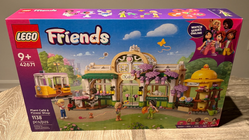 LEGO Friends Plant Cafe and Flower Shop 42671 Building Kit NEW! Sealed!