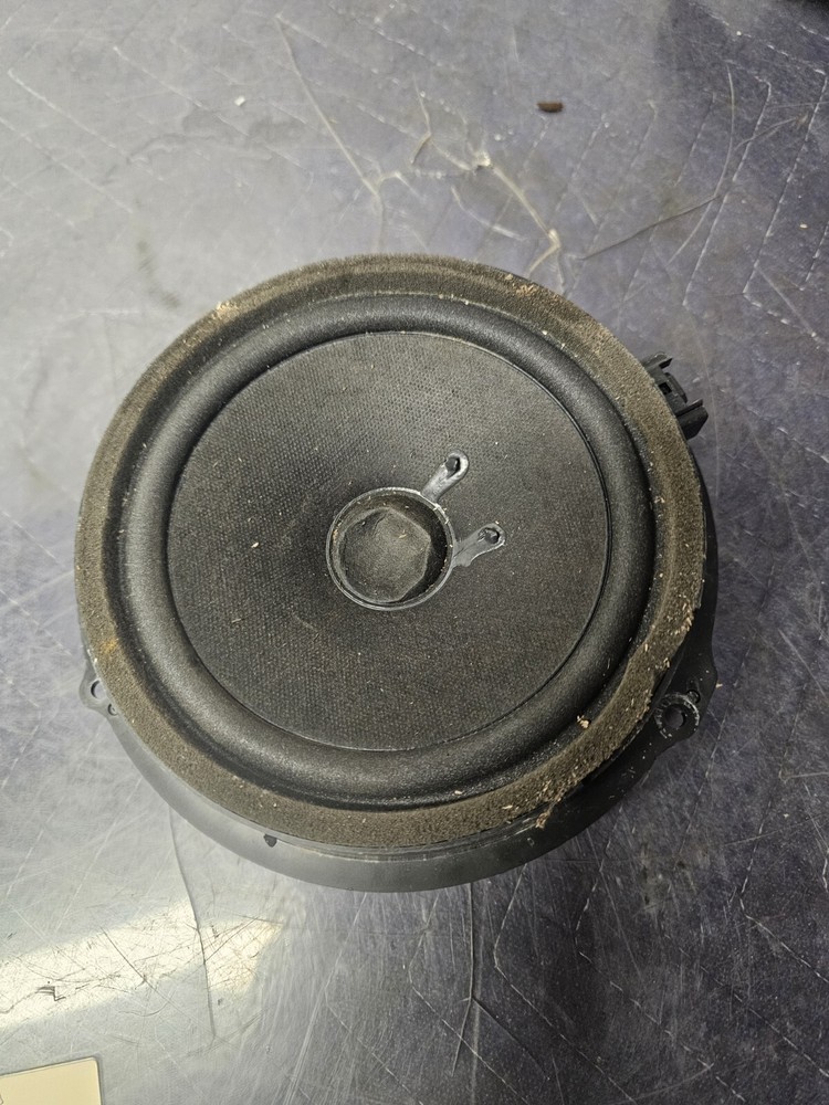 2013-2015 Ford CMax OEM Front Left Right Door Speaker 8A6T18808AC  