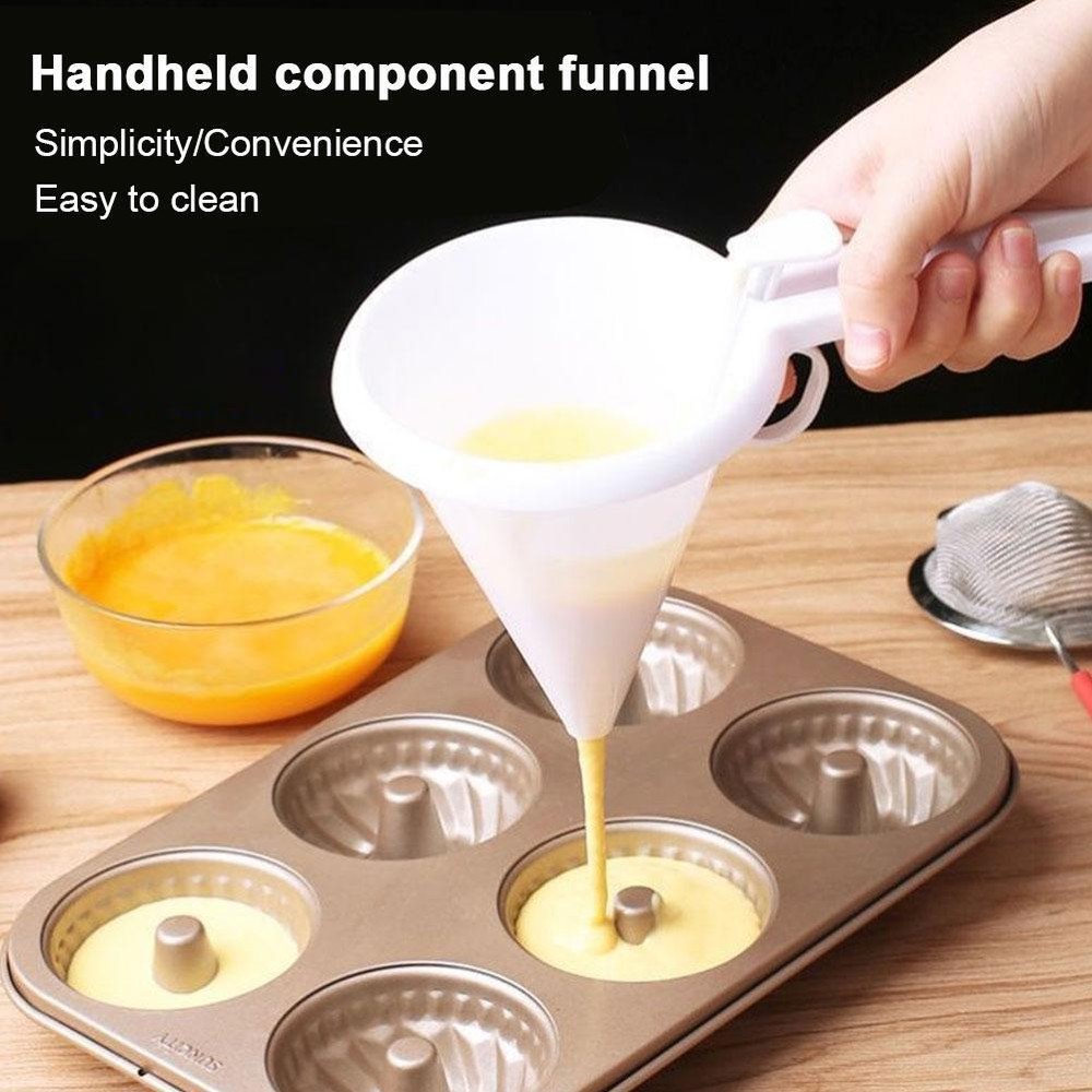 Funnel Dispenser Plastic Pancake Cupcake Waffle Batter Maker Baking Tool T7N7