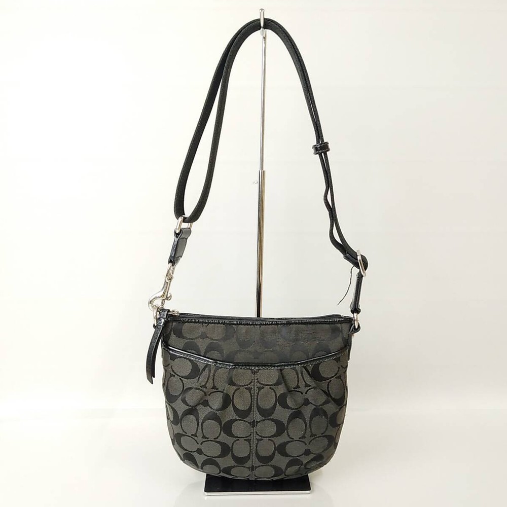 Coach Signature Shoulder Bag in Black - Stylish 72B82 Design  