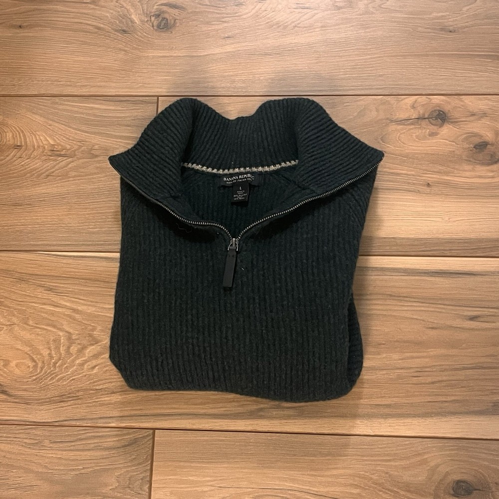 Women’s Green Wool 1/4 Zip Long Sleeve Sweater Size L by Banana Republic
