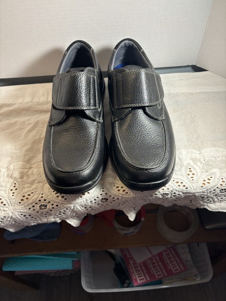 Florsheim Lightweight Pacer Strap Wing Size 9-Barely Worn