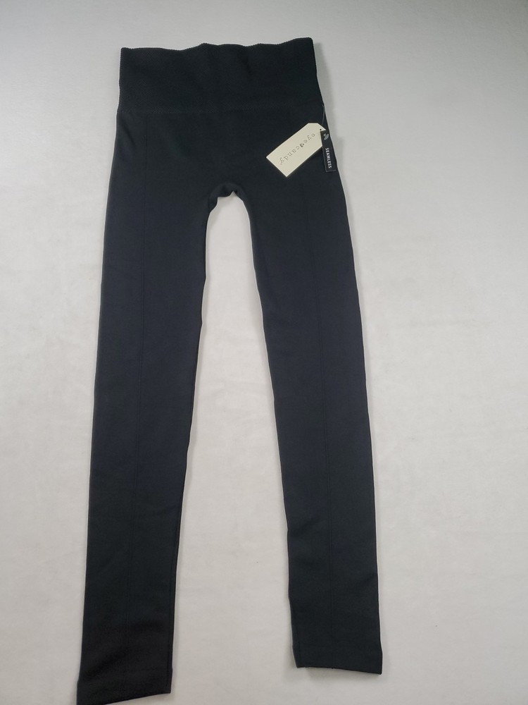Women’s Black Eye  candy Seamless High Waist Leggings Size 1X/2X