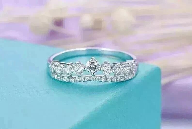 2Ct Round Cut Simulated Diamond Pretty Wedding Band Ring 14k White Gold Plated