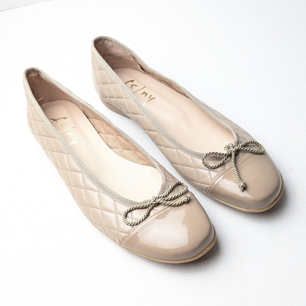 FS NY French Sole Ballet Flats Womens 8 Nude Quilted Patent Toe Bow Spain