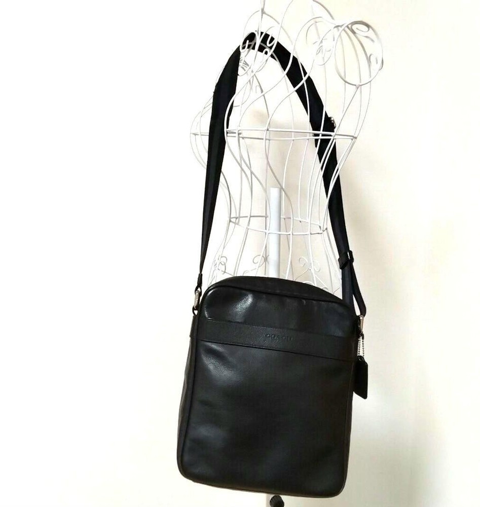 Coach Authentic Leather Black Shoulder Bag G05121714