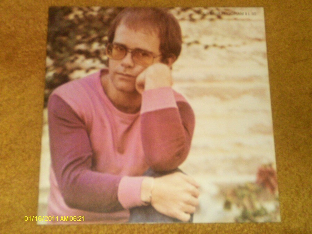 Elton John 1972 HONKY CHATEAU-era Concert Program Tourbook UNUSED (VG+ shape)