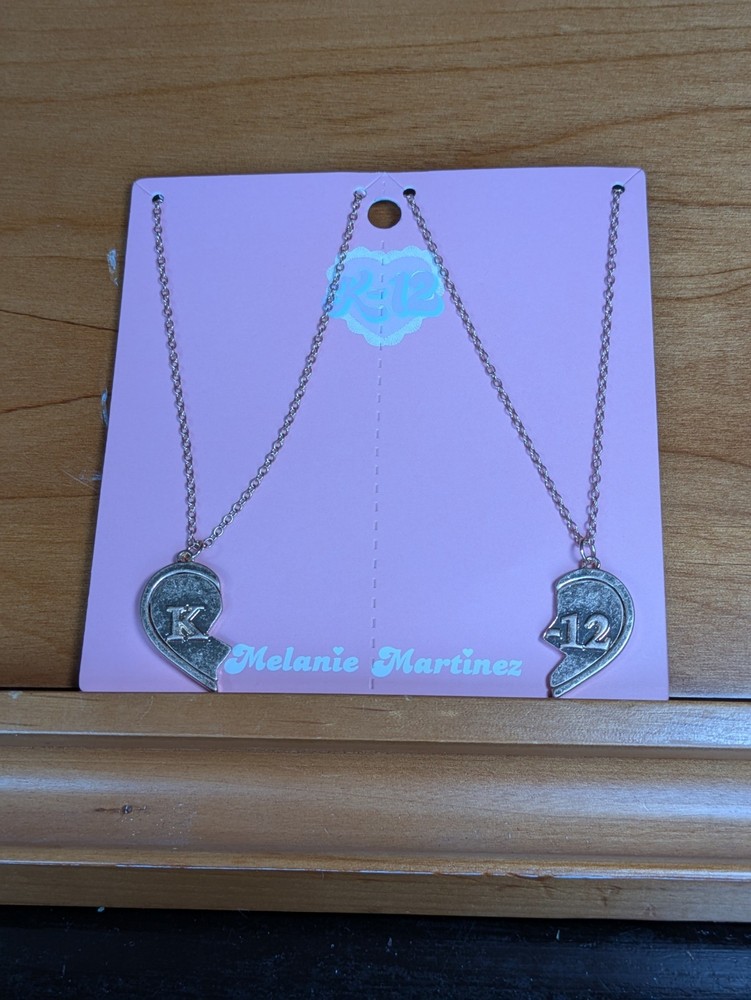 NWT Melanie Martinez K-12 Bestie Friendship Heart 2 Necklace Set - Official