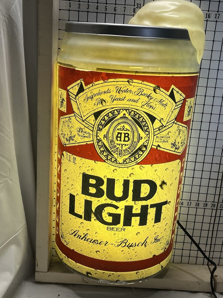 BUD LIGHT -  LIGHT