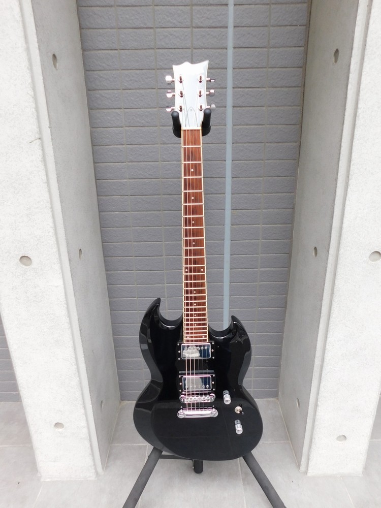 EDWARDS E-VP-85 Viper Electric Guitar in Good Condition with Free Shipping from Japan
