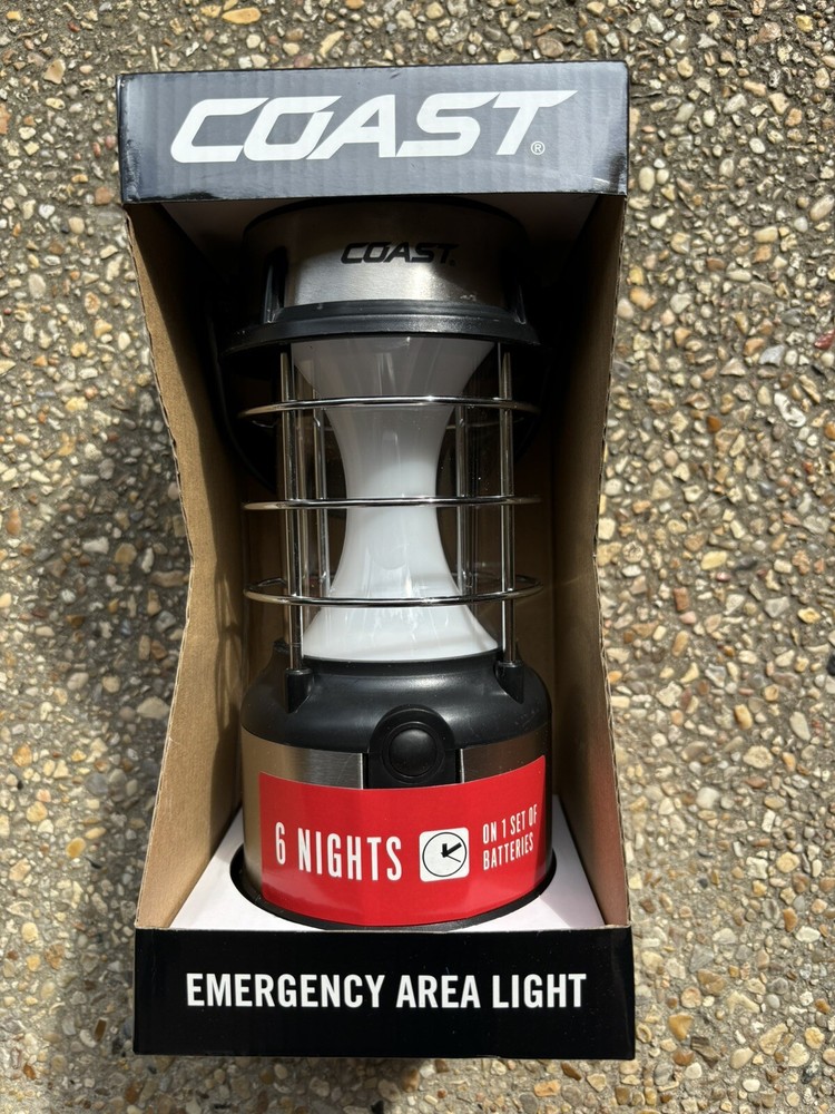 Coast Emergency Light 460 Lumens requires 4 D batteries for 50 hours Lantern