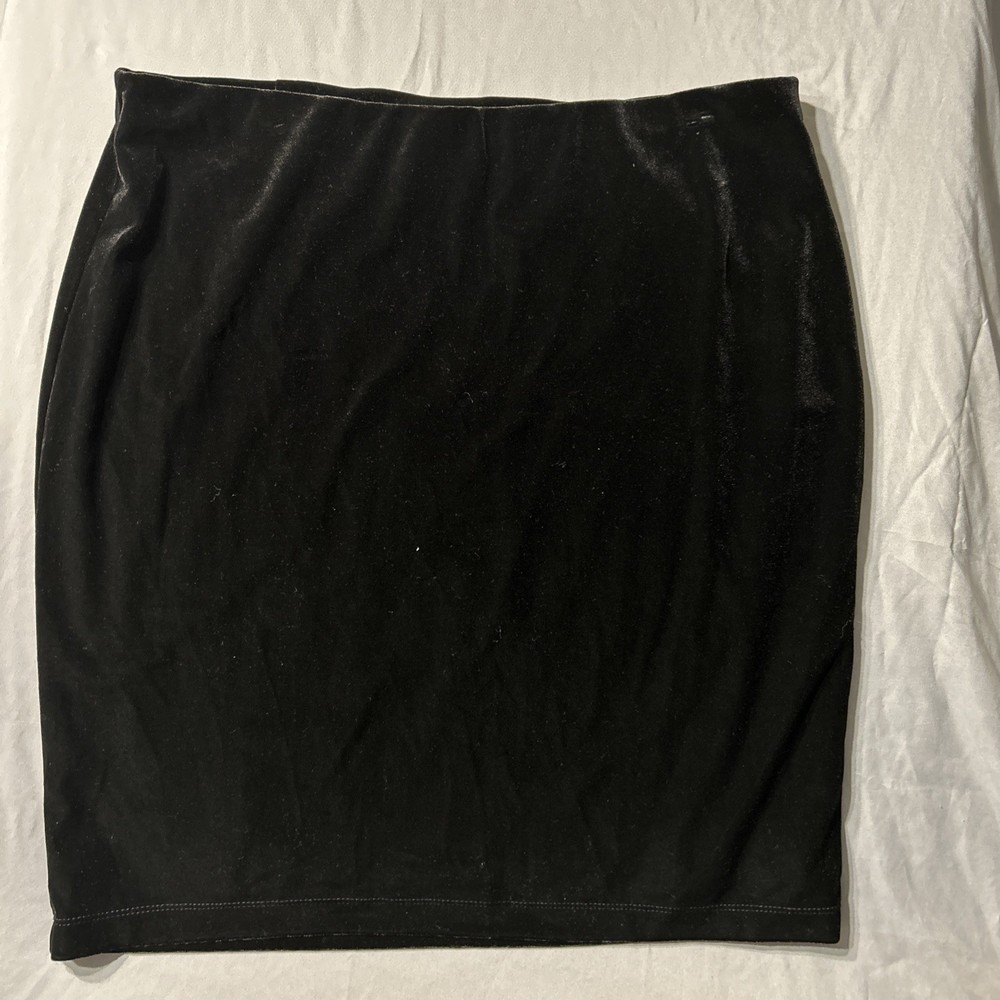 New J Jill Wearever Collection black velour pencil skirt Petite Medium NWT