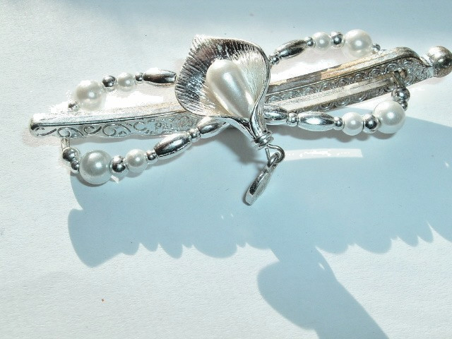 Small Lilla Rose Flexi Hair Clip White Pearl Lilly Flower New w Tag