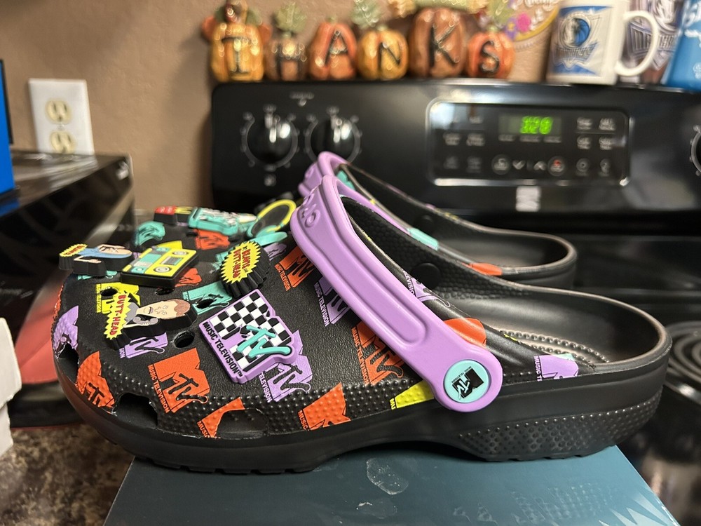 Crocs Unisex Classic MTV Clog  Black / Multicolor - Mens 8 / Womens 10 New!