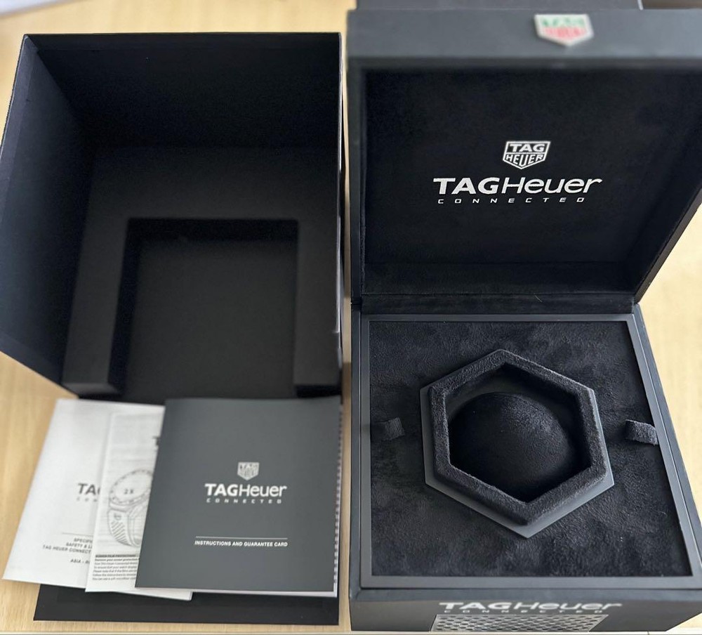 Tag Heuer Connected Watch Black Suede Case with Gift Box 615  