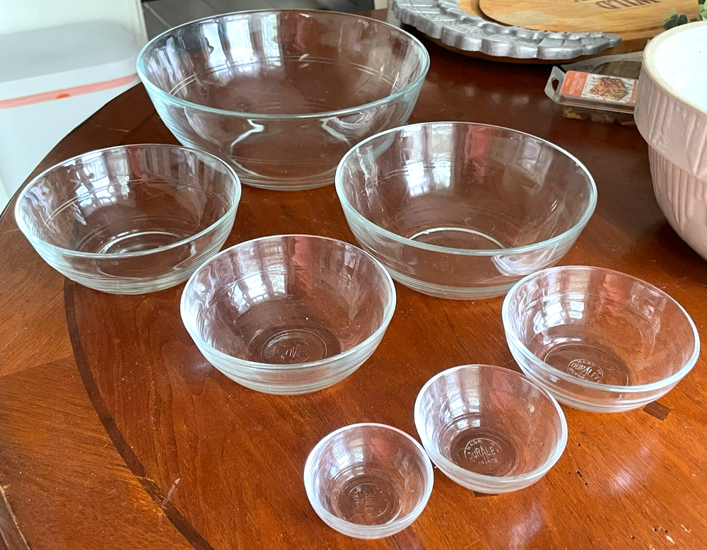 Vintage Duralex France 7-Piece Clear Glass Nesting Mixing Bowl Set