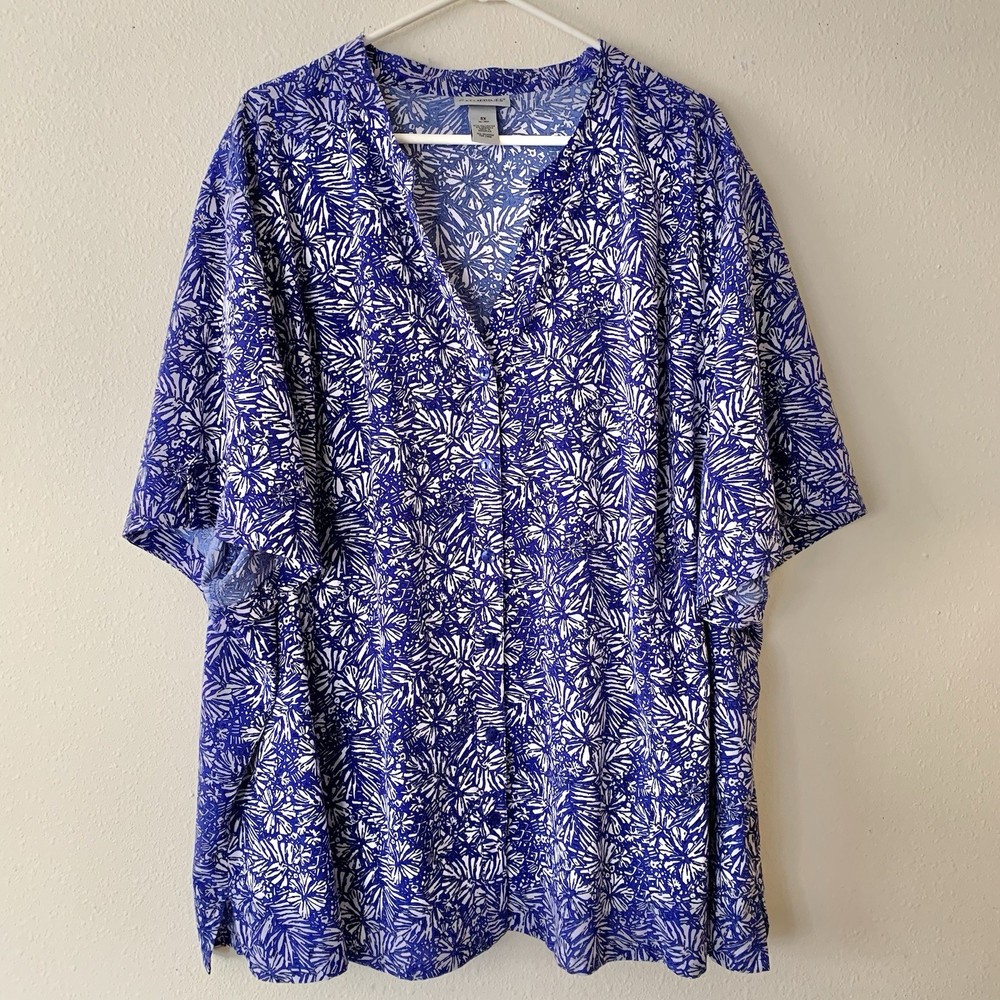 Catherine’s Women’s Button Up Short Sleeve Blue White Floral Top 5X Blouse