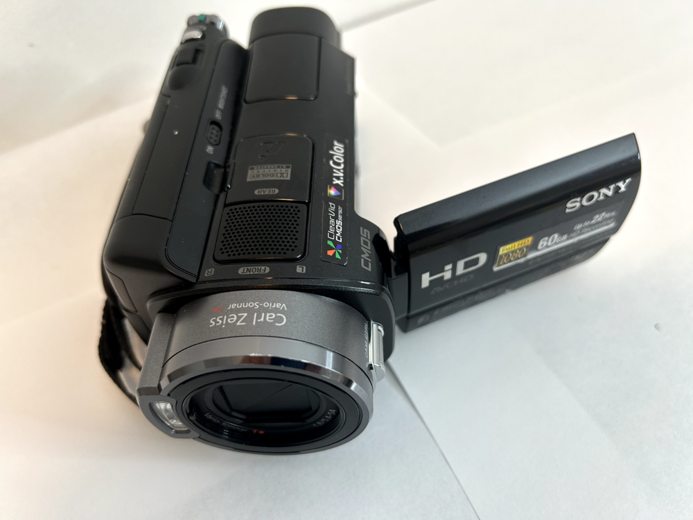 Sony Camcorder HD with Carl Zeiss Vario Lens and Dolby Digital Recording