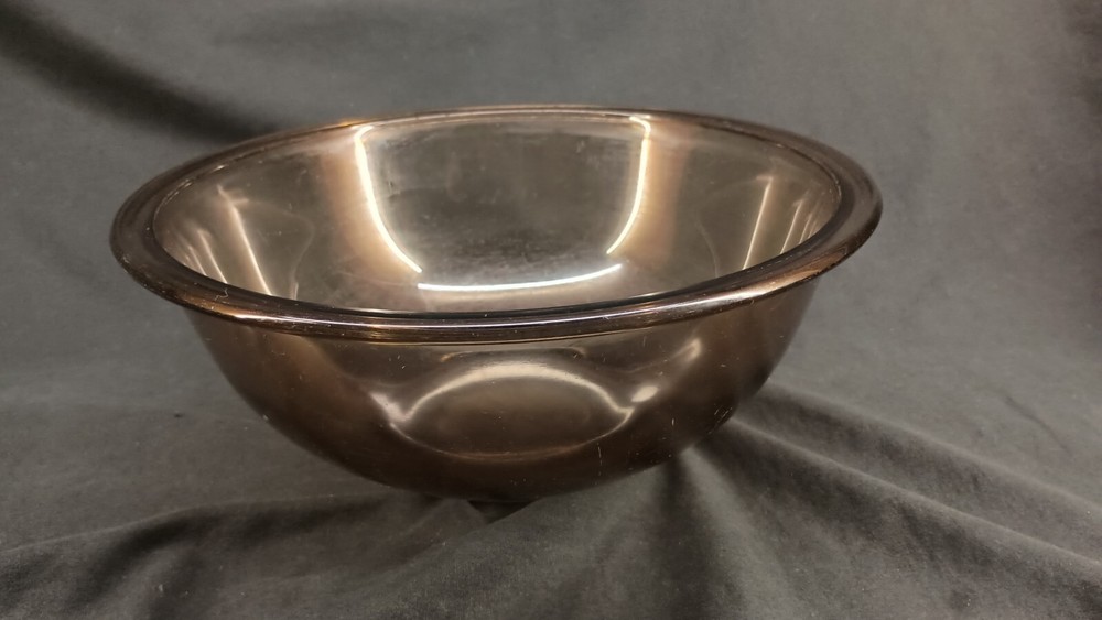 Vintage Pyrex 325 2.5 L Mixing Bowl Brown / Grey Color Nesting Style