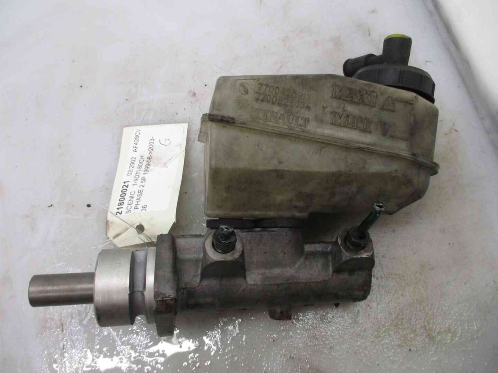 Maitre cylindre frein Renault SCENIC I 7701206792