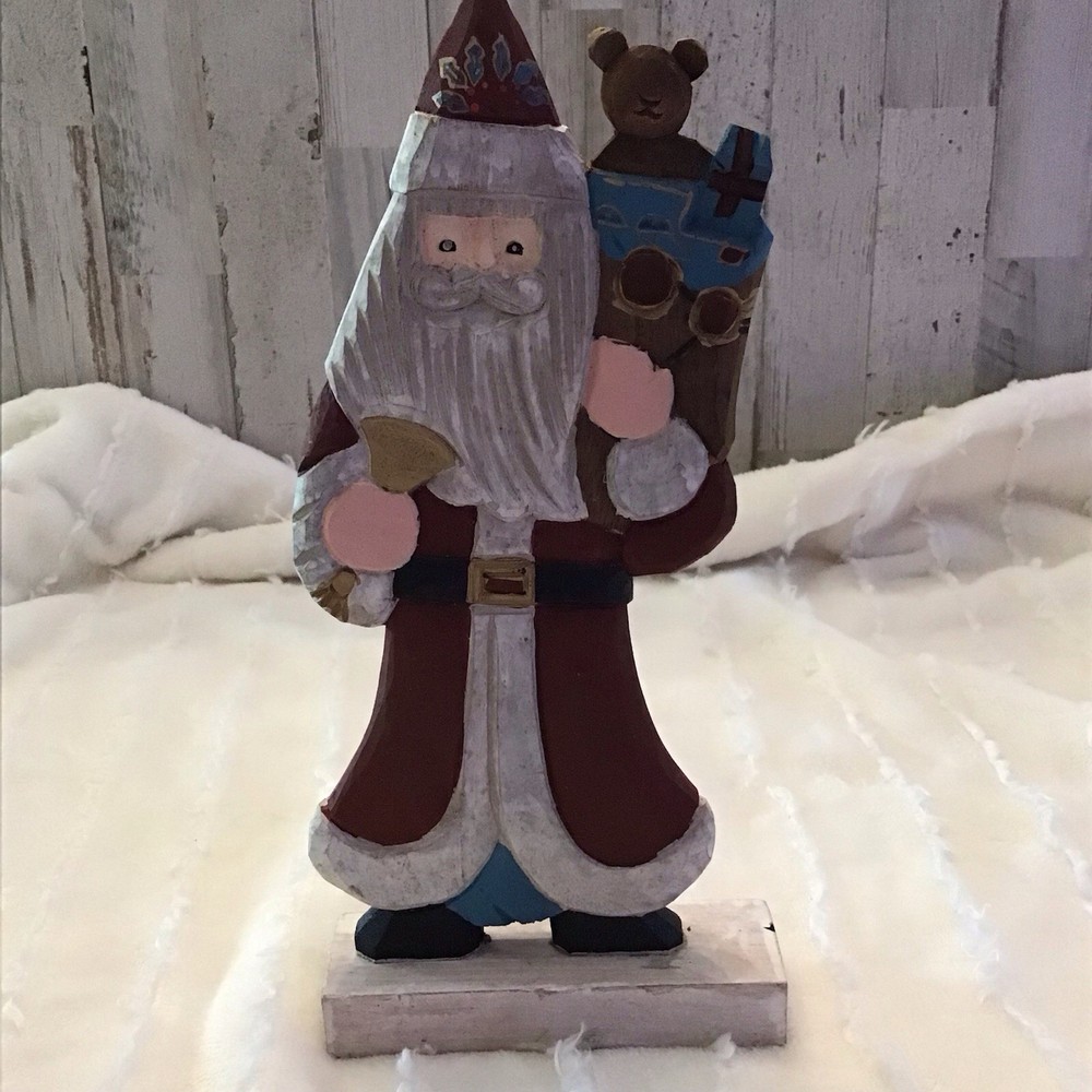Vintage Carved 11.5 in Wood Santa Hand Carved Folk Art Santa Claus