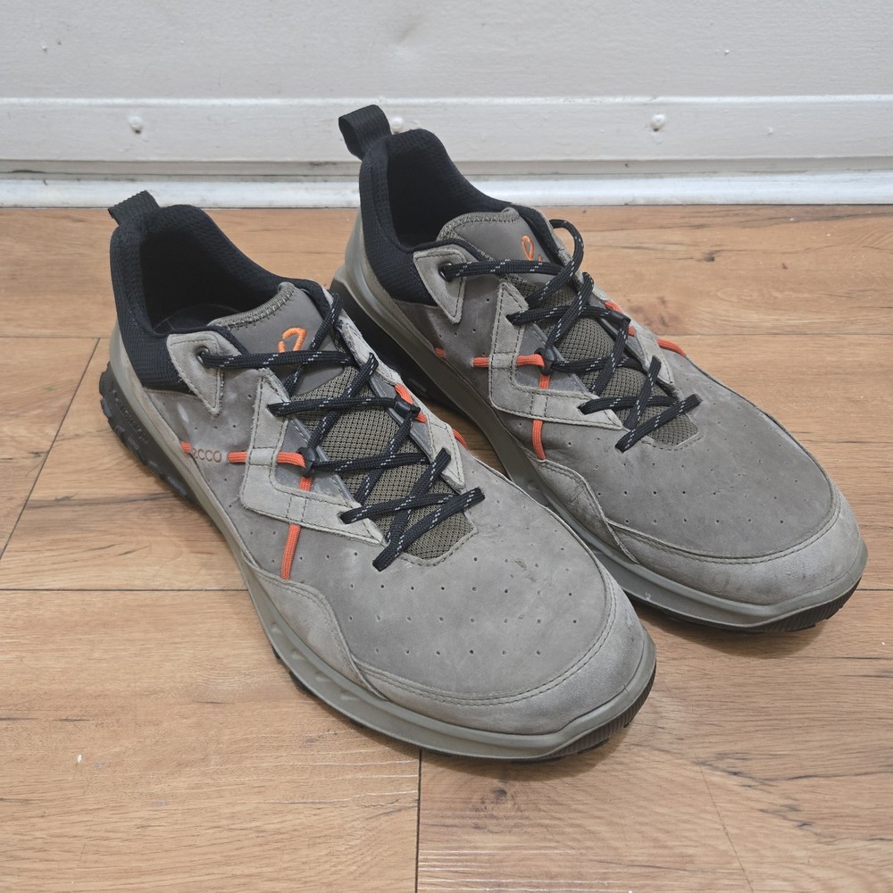ECCO Men's Ultra Terrain Low Hiking Shoe Tarmac Nubuck Size 10-10.5